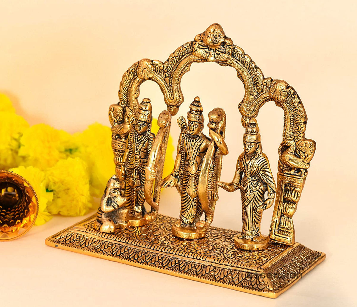 Metal Lord Ram Darbar Idol Showpiece Idols Ram Sita Laxman Hanuman Handmade Decorative for Home Decor & Office Decoration(20X18X10cm, Golden)