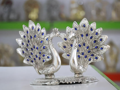 Double Peacock Metal Statue, Lovers Peacock Couple, Animal Showpiece Figurines, Feng Shui as Table Top Figurine for Living Room, Office, Bedroom, Decorative (Silver)