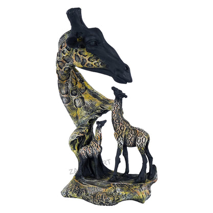 zart Statue of Giraffe Sculpture for Home/Office/Cafe/Hotel Decor Decorative Gift Showpiece (Pack of 1, resin, Multicolour)