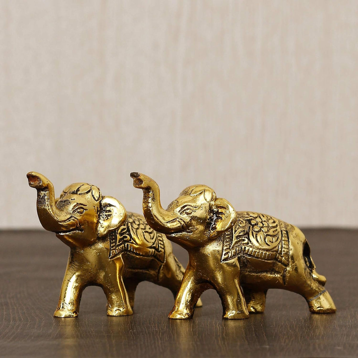 Set of 2 Golden Metal Elephant Statues for Good Luck| Animal Figurines Decorative Elephant Showpieces| Elephant Decorative Items for Home Living Room Office| Gift for Diwali Housewarming