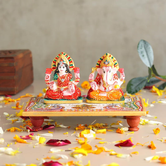 Marble Laxmi Ganesh Murti on Choki | Lakshmi Ganesha Idol for Pooja Room, Mandir & Home Temple | Hindu Religious Statue (Design01: L15 x W10 x H10 cm)