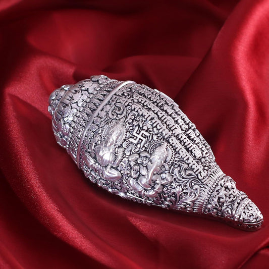 Gold Art India Lakshmi Ganesh Shankh with Sacred Yantra & Shubh Labh Engraving | Decorative Spiritual Conch Shell for Home Temple, Office Desk & Gifting | Velvet Gift Box (Silver Antique Matte, Oval)