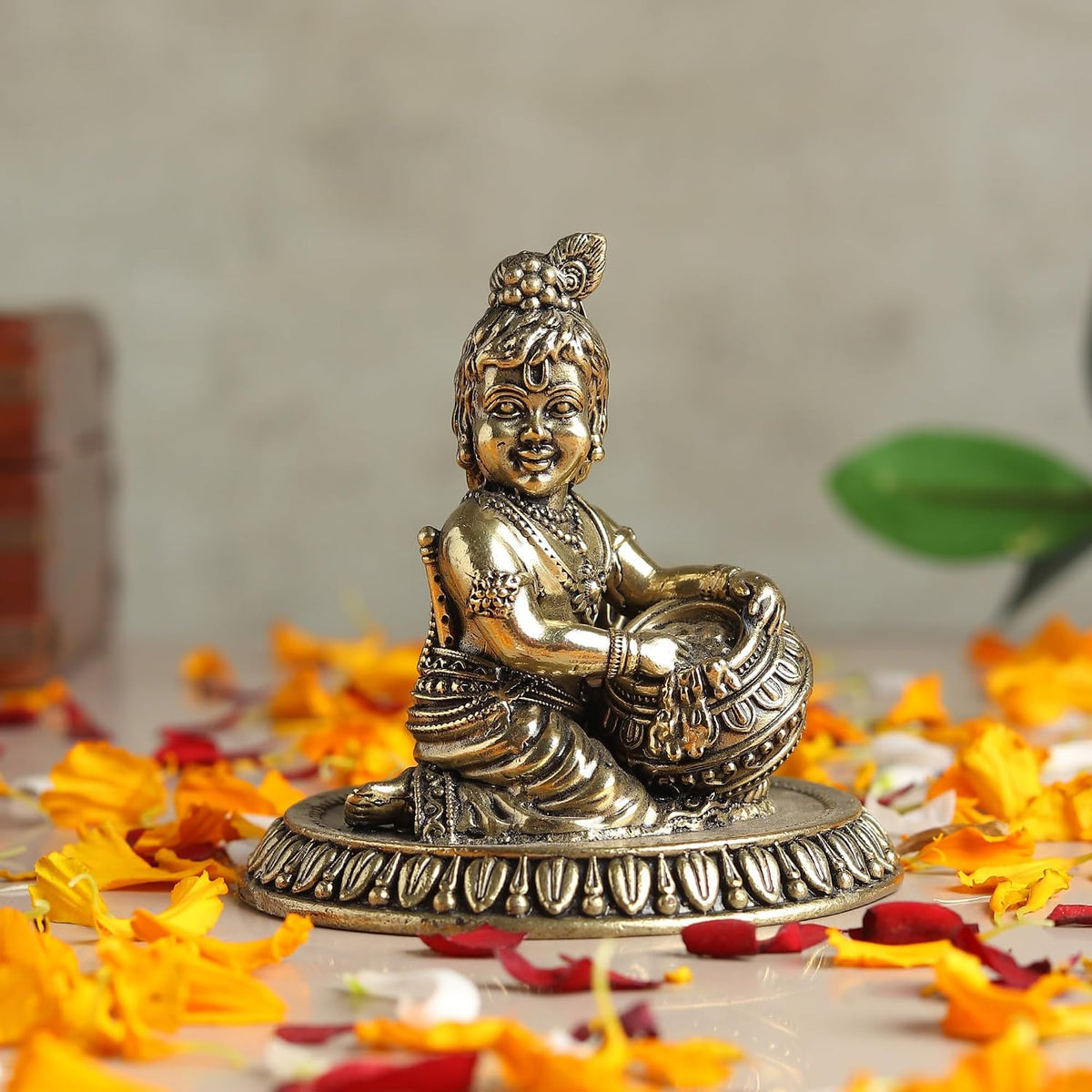 Laddu Gopal Ji Brass Idol | Makhan Chor Krishna Sculpture with Intricate Detailing | Bal Krishna Idol for Home Temple (Design01: L5 x W7.5 x H7 cm)