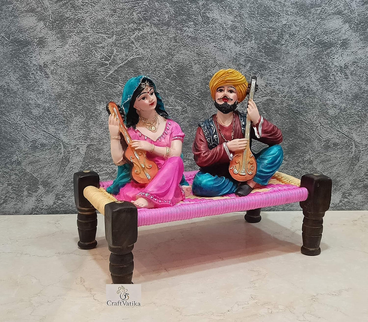 Resin Couple Idol, 11 x 9.5 x 6.5 Inches, Multicolour, Idol