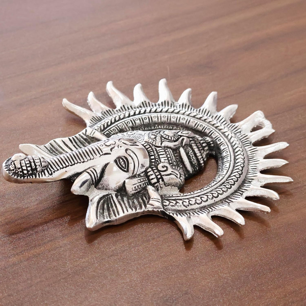 Metal Ganesha ji Statue,Ganpati Wall Hanging Sculpture Lord Ganesh Idol Lucky Feng Shui Wall Decor Your Home, Office,Religious Gift Article (Silver)