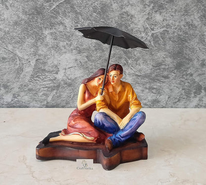 Resin Romantic Love Couple Under Umbrella Statue, 7 x 6 x 4 Inches, Multicolour