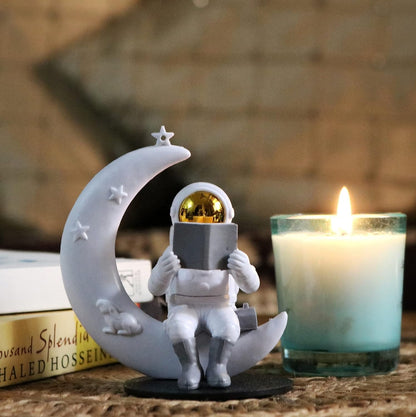 Street27® Cute Outer Space Astronaut Figurine Action Figure Toys Statue for Showpiece Home Living Room Decor Office Desktop Decoration Car Dashboard, Kids Birthday Party Gift, Resin