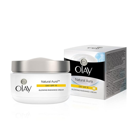 Olay Natural Aura Day Cream with SPF 15 | Glowing Radiance Cream | With Niacinamide and Vitamin E | Normal, Oily, Dry, Combination Skin | 50g