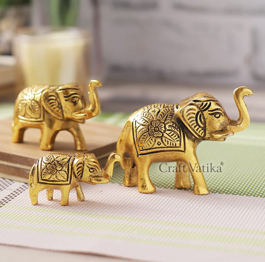 CraftVatika Set of 3 Metal Trunk Up Elephant Family Statue Showpiece Figurine -Fengshui Vastu Lucky - Decorative Items for Home Living Room Decor Living Room Office Desktop & Gifting,Corporate Gift
