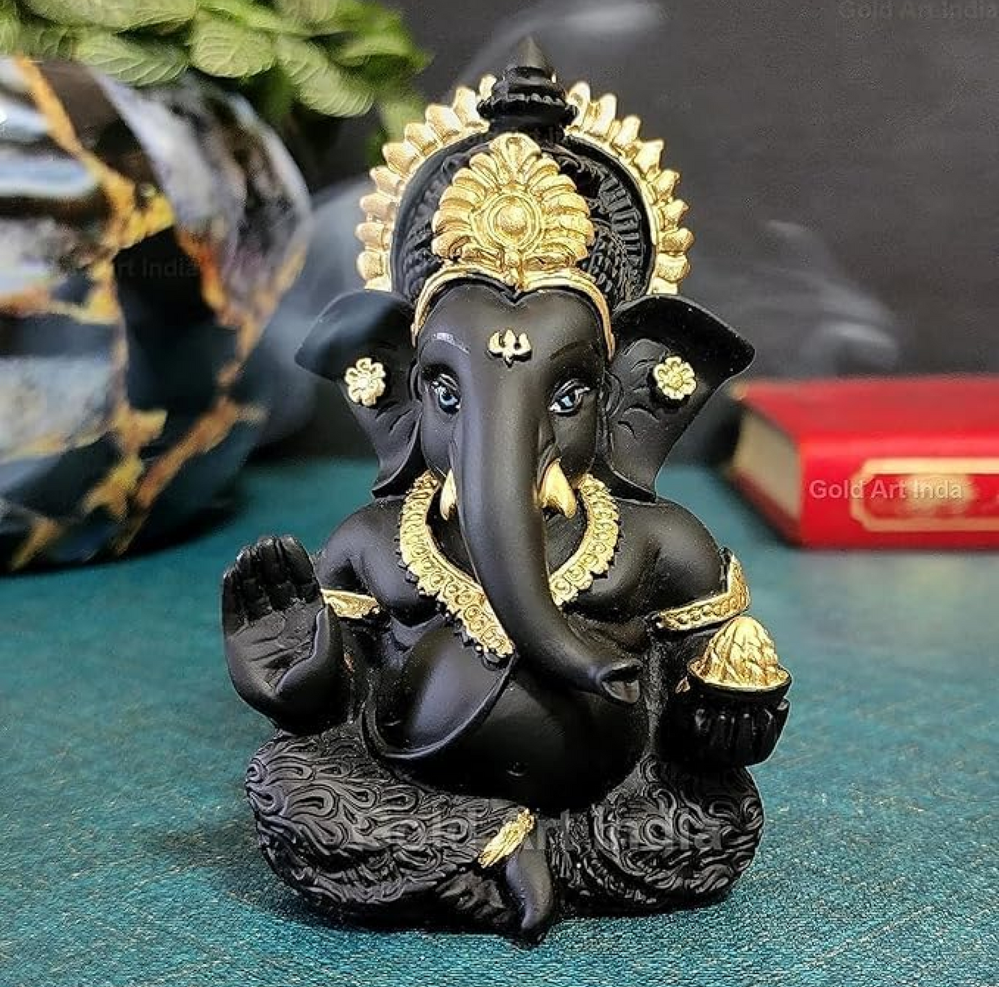 Gold Art India Terracotta Black Ganesh Idol for Car Dashboard Small Ganesha Murti Ganpati Idol for Home Decor Puja Lord Ganesh Statue Gift for Office Desk Puja Room Figurine 3.5 X 2 Inches, Idol