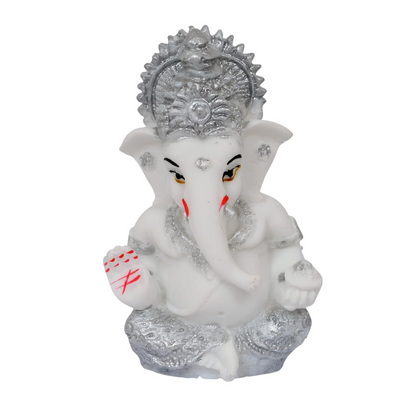 Shimmering White & Silver Ganesha Idol with Decorative Foam Flower – 3.5 Inch Polyresin Ganpati for Car Dashboard, Home & Office – Auspicious Gift for Griha Pravesh & New Car (White & Silver)