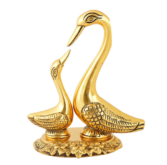Webelkart Metal Kissing Duck Showpiece for Home and Office Decor Decor- Decorative Items for Home, Antique Home Decor (6 Inches)