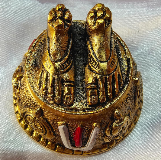 Gold Art India Lord Balaji Charan Paduka 24 kt Gold Matte Finish Vishnu Charan Paduka for Pooja Room/Balaji for car Venkateswara Swamy Feet with Shanku Chakra Namam Best Gifting (Gold Plated 2 Inch)