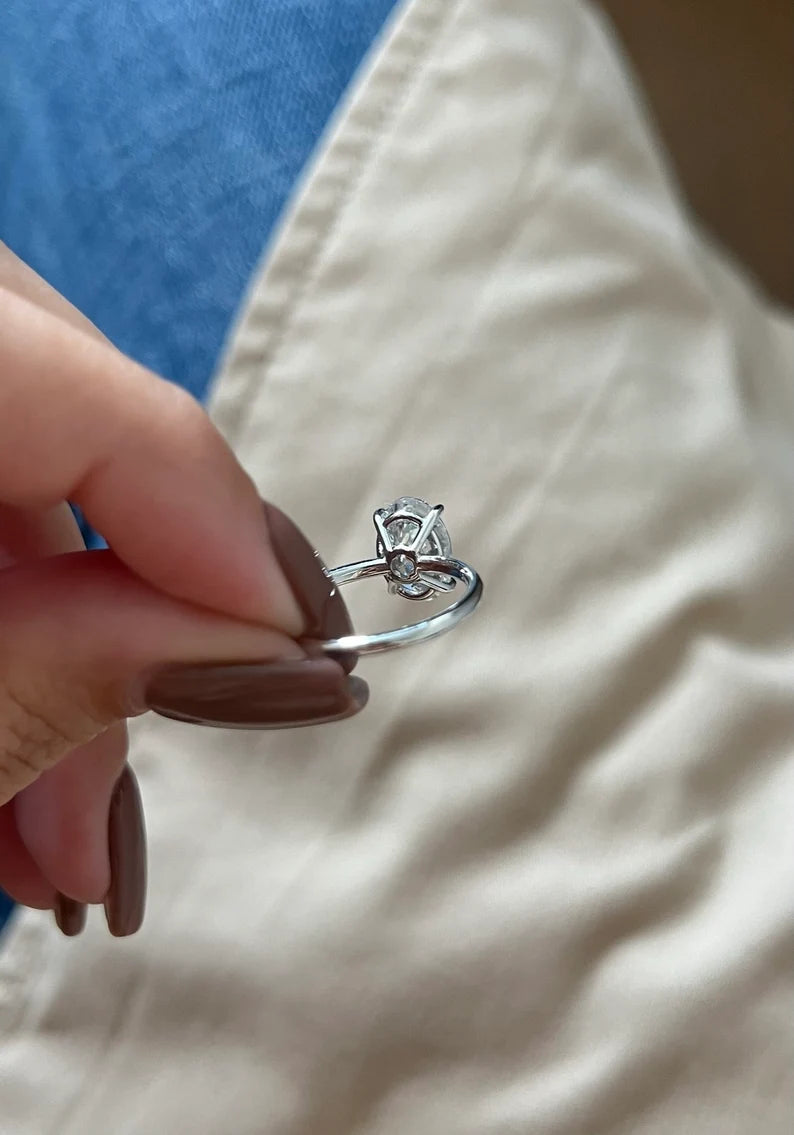 Oval Lab Grown Diamond Engagement Ring, Low Profile Solitaire Ring, Handmade Fine Jewelry, Minimalist Solid Gold Ring