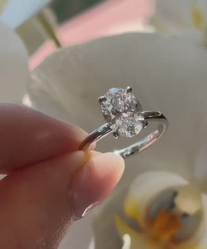 14k Solid White Gold Engagement Ring,2.75 CT Oval Cut Moissanite Solitaire,Gorgeous 4 Claws,2.0 MM Rounded Band,Statement Ring,Trends Setter